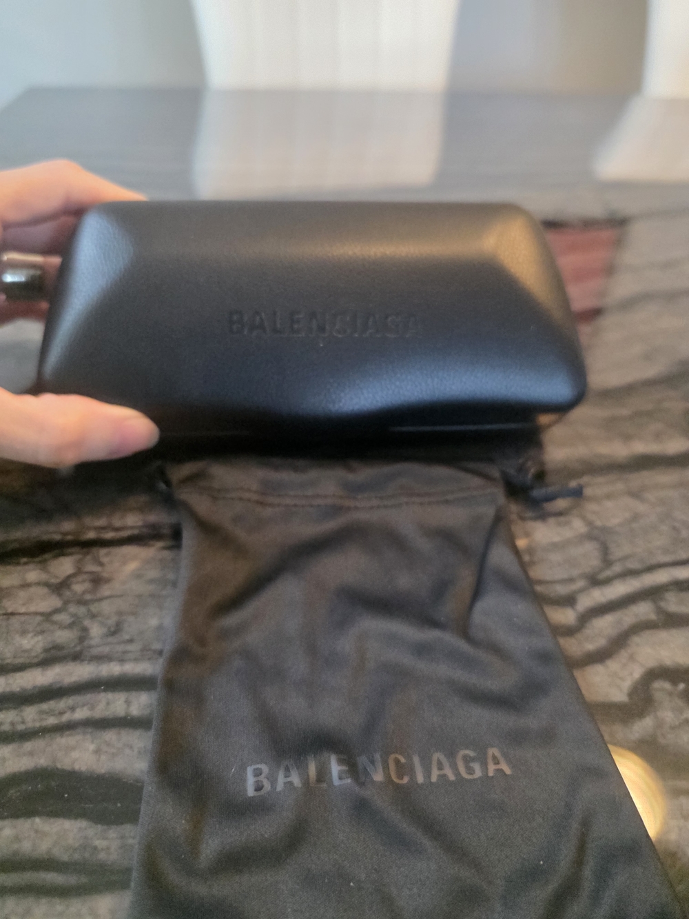 NWT AUTHENTIC Balenciaga BB0258S Bold Logo Sunglasses in Red - Picture 10 of 16